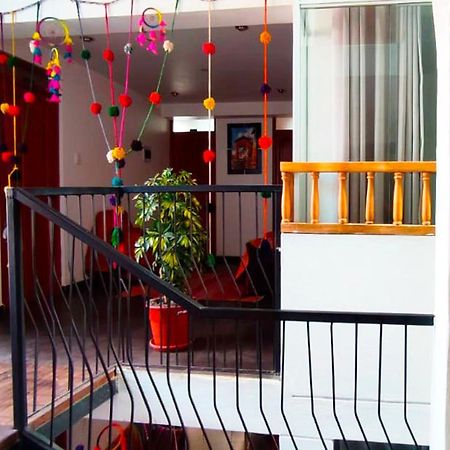 Qolmay Hostel Cusco Luaran gambar