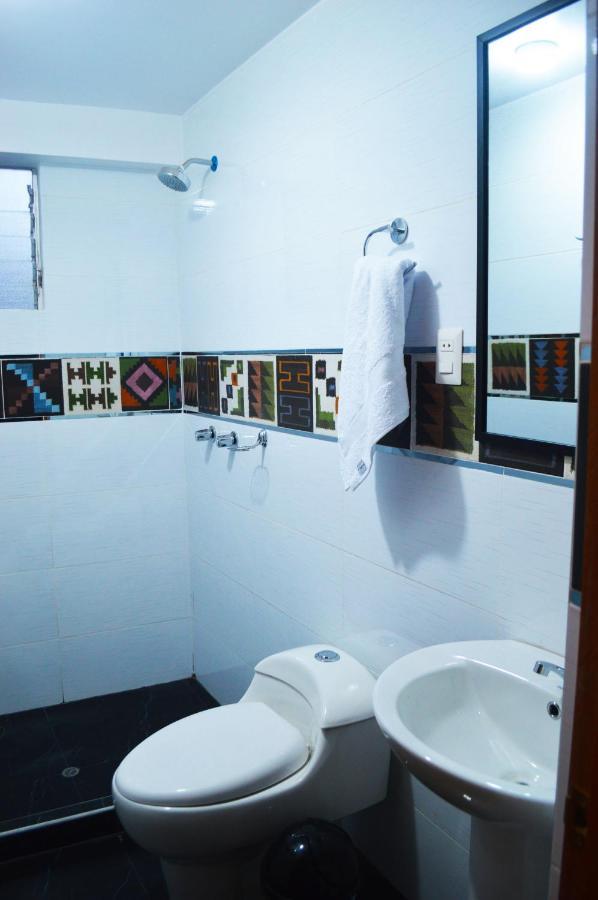 Qolmay Hostel Cusco Luaran gambar