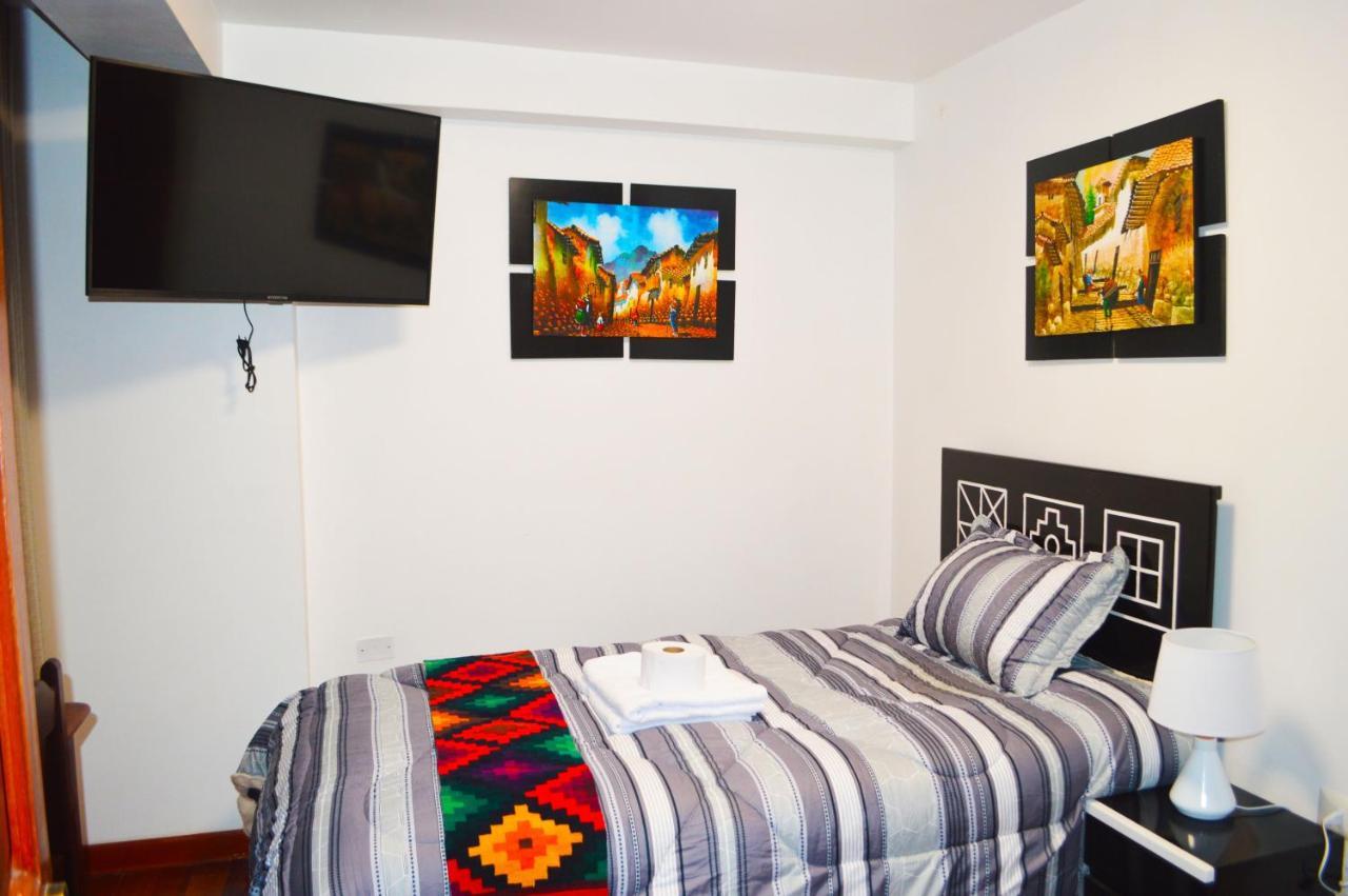 Qolmay Hostel Cusco Luaran gambar